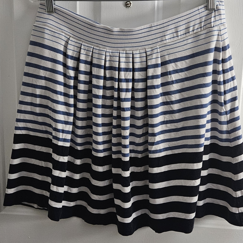 LOFT Black and White Pleated Skater Mini Skirt